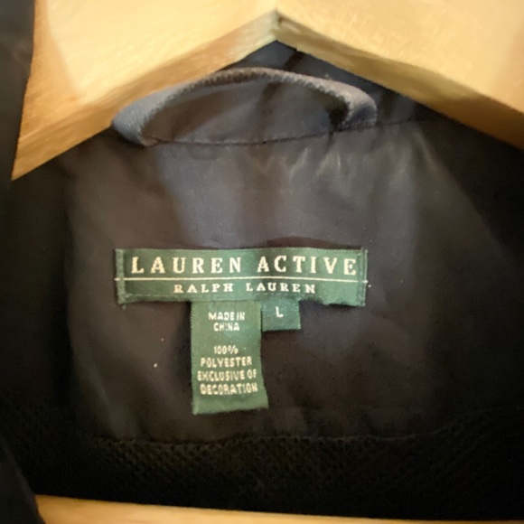 Ralph Lauren Active zippered vest, Black w/white details, sized Large - Picture 5 of 8